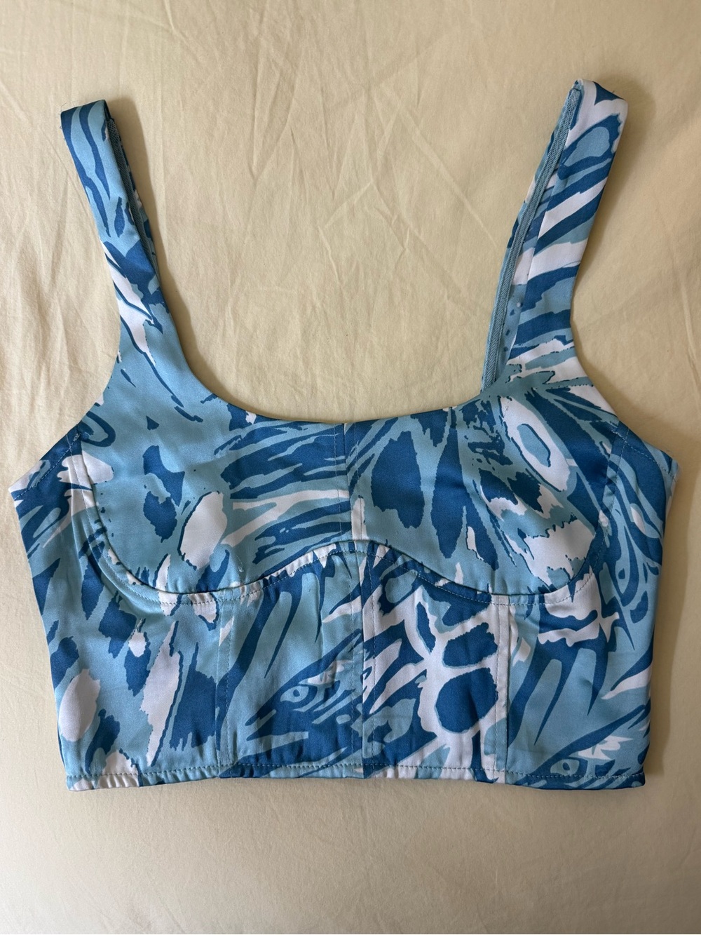 House of Harlow 1960 Blue & White Abstract Crop Tank Top